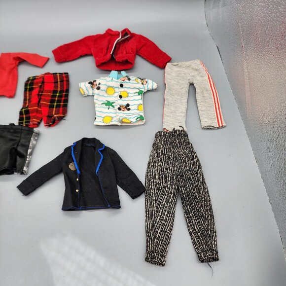 Ken Doll 2010 Mattel Blonde Vintage Lot 14 Clothing Pieces Outfits - Picture 11 of 16